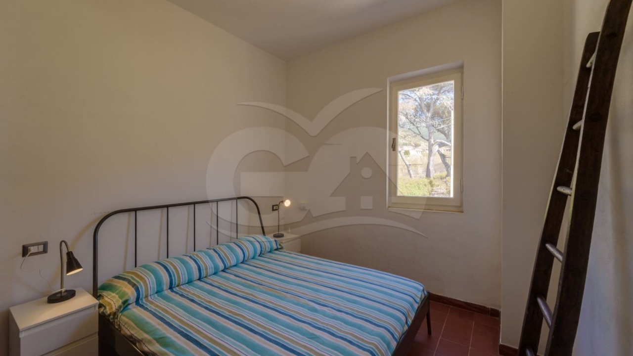 Photo of Bedroom in Pomonte
