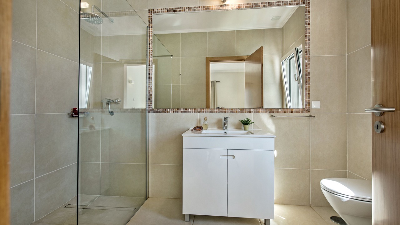 Photo of Bathroom in Albufeira