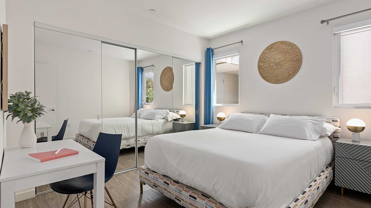 Photo of Bedroom in Carthay Circle