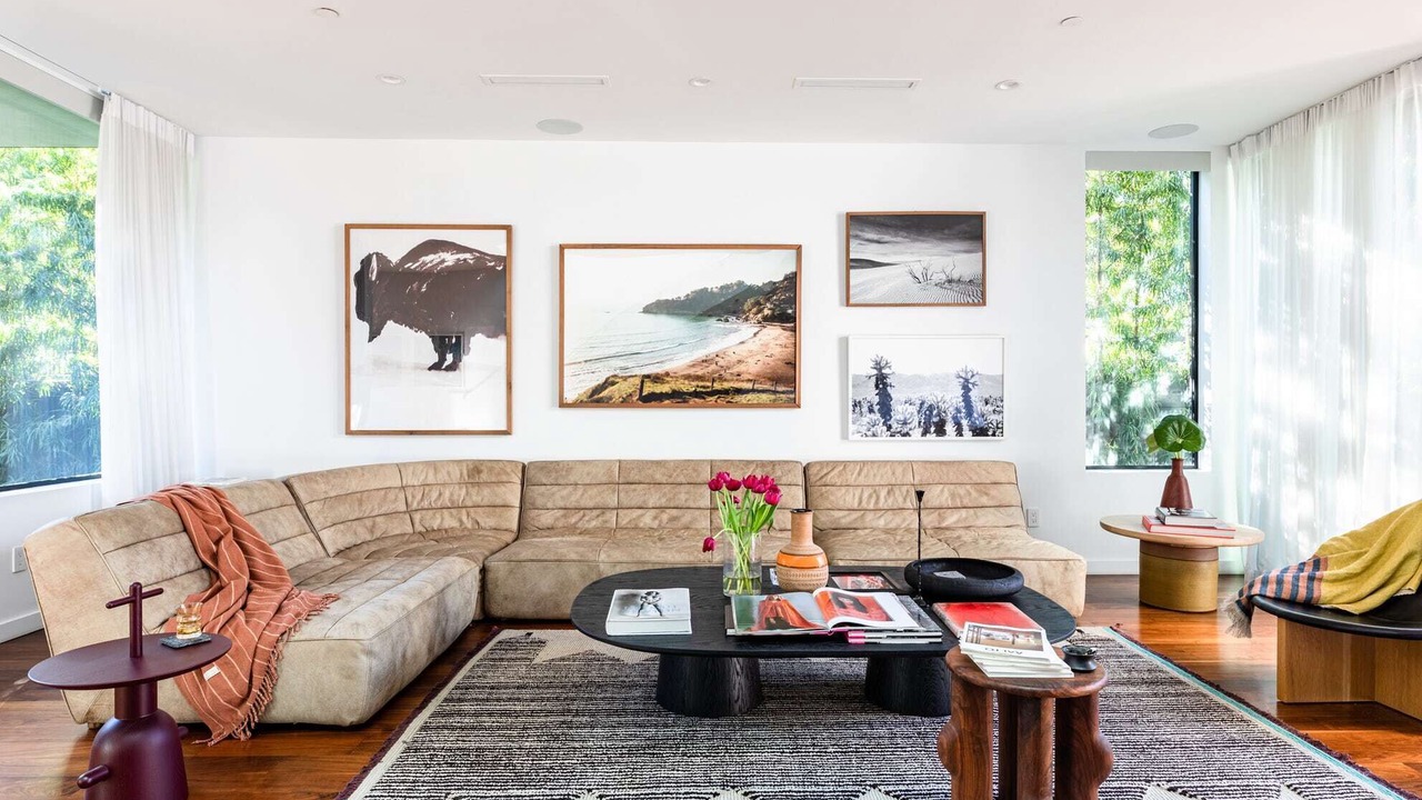 Photo of Livingroom in West Hollywood West