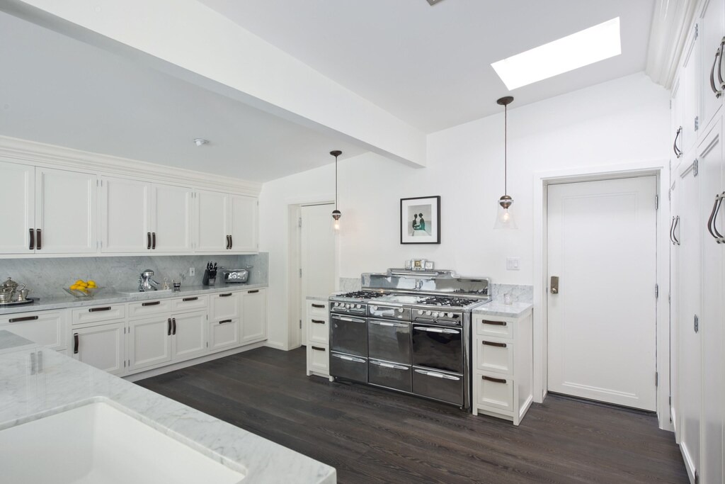 Photo of Kitchen in Beverly Glen