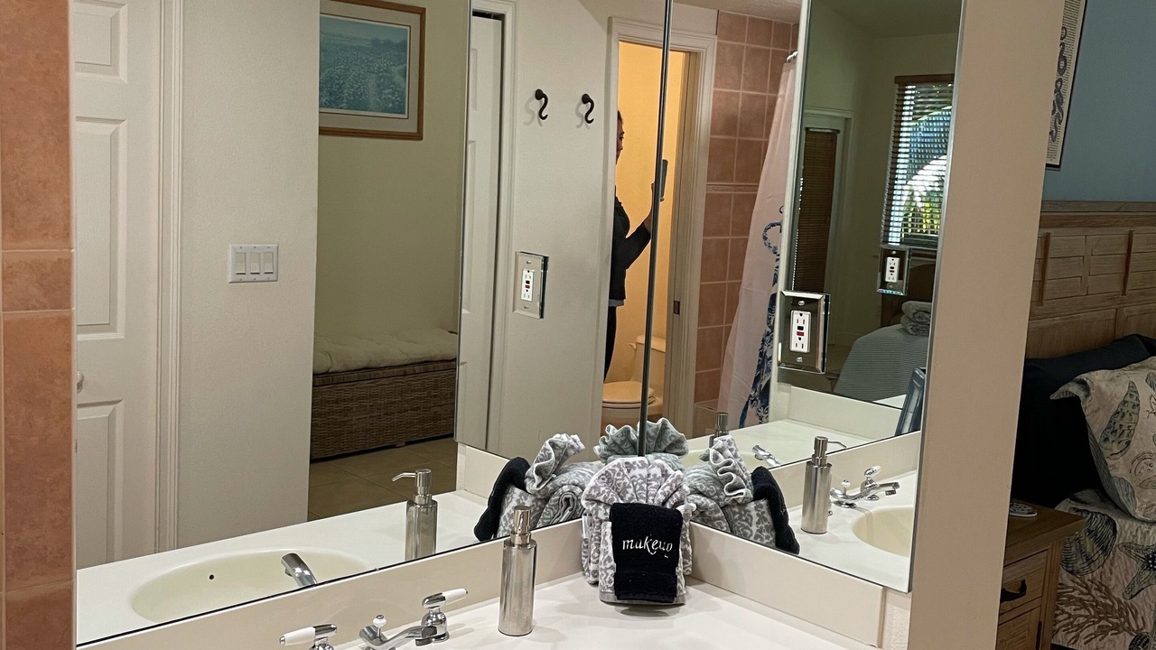 Photo of Bathroom in Rock Harbor