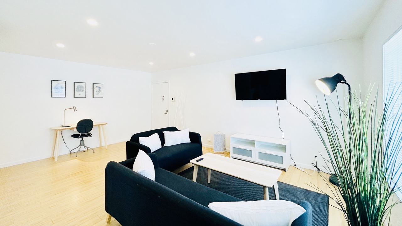 Photo of Livingroom in Carlson Park