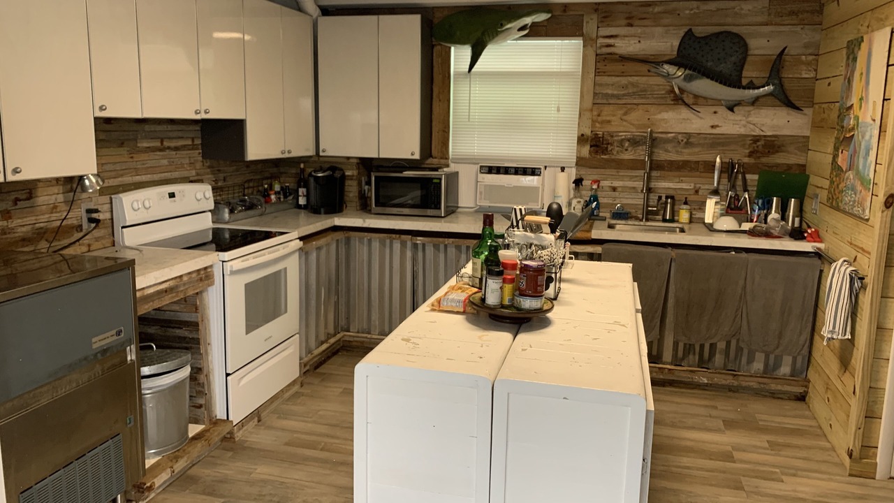 Photo of Kitchen in Winston Waterways
