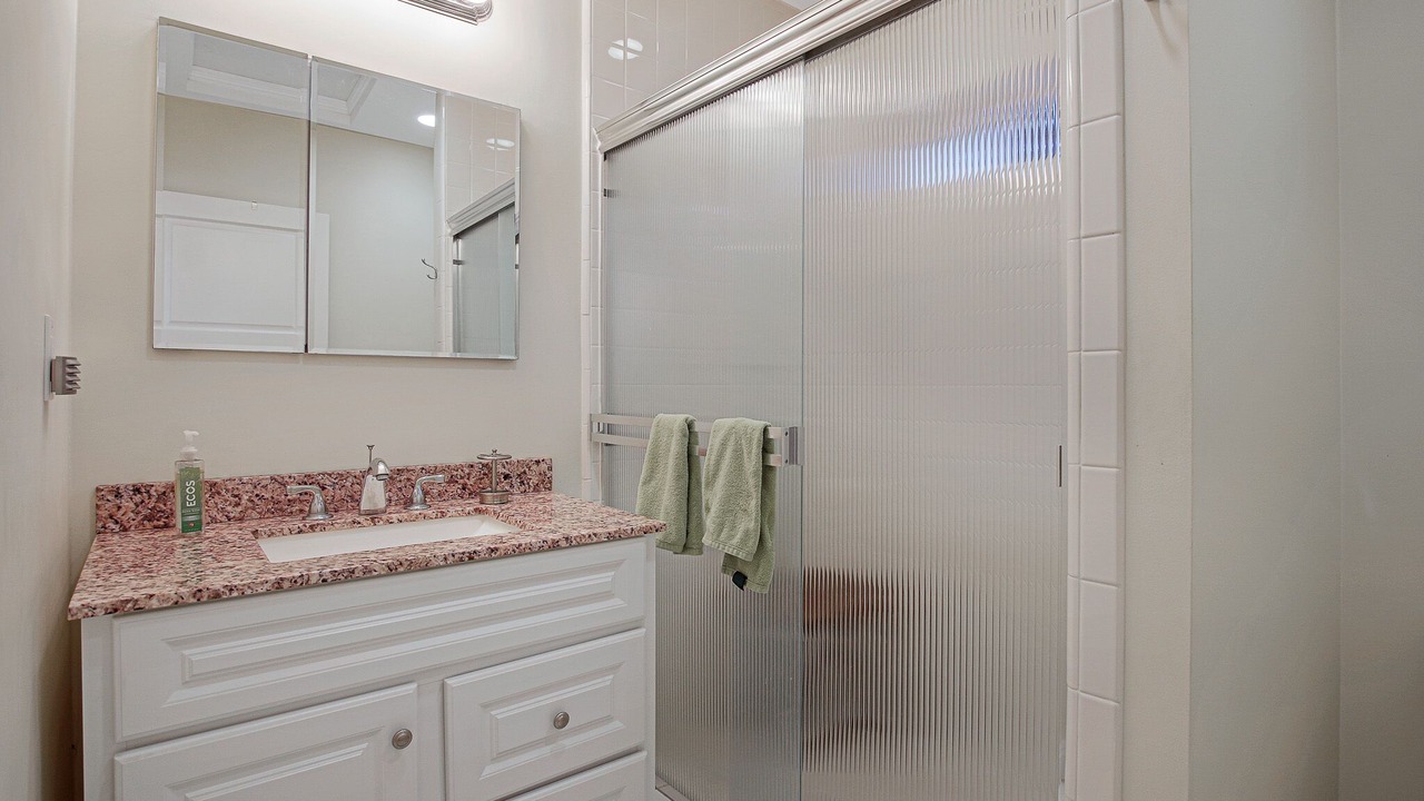 Photo of Bathroom in West Los Angeles