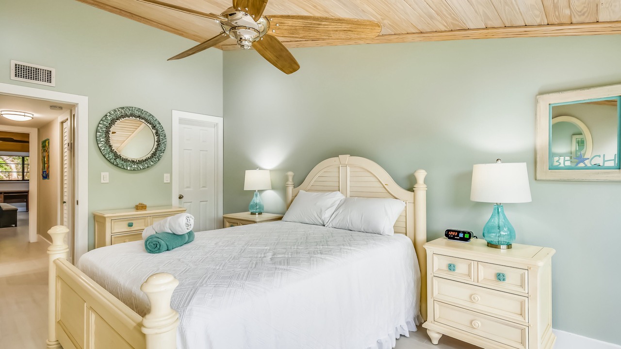 Photo of Bedroom in Islamorada