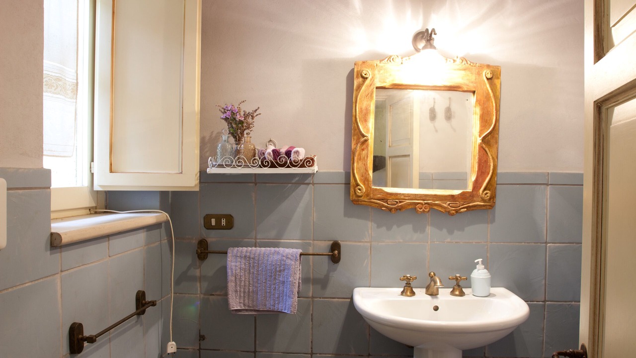 Photo of Bathroom in Tollo