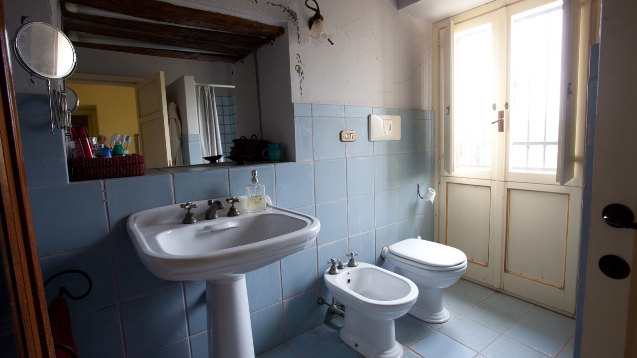 Photo of Bathroom in Tollo