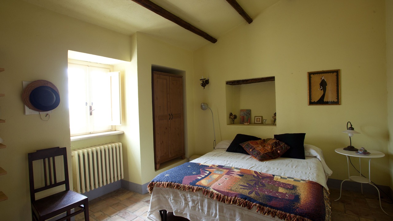 Photo of Bedroom in Tollo