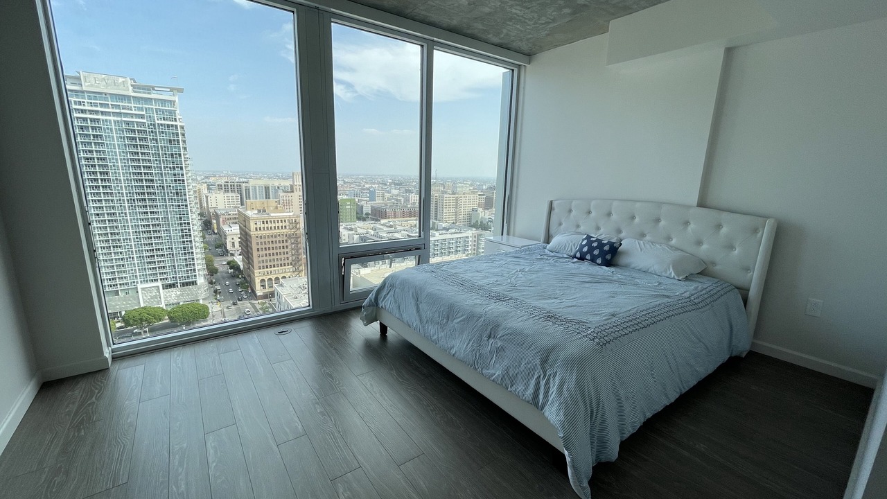 Photo of Bedroom in Paramount