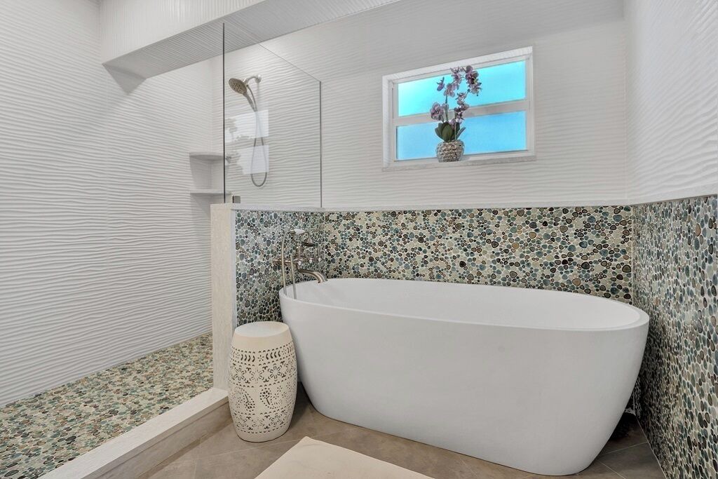 Photo of Bathroom in Key Colony Beach