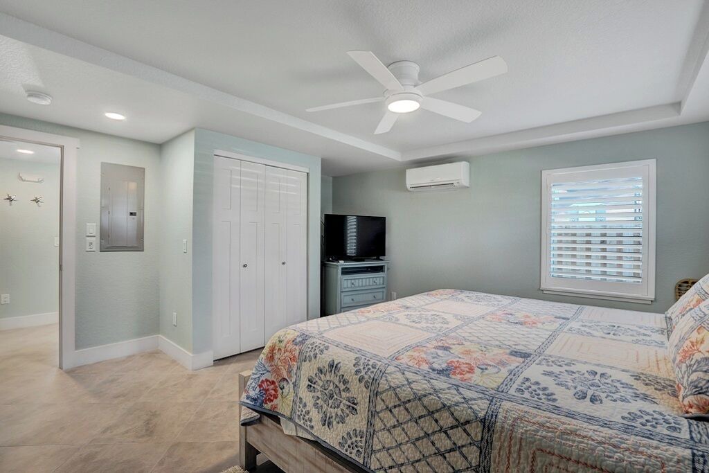 Photo of Bedroom in Key Colony Beach