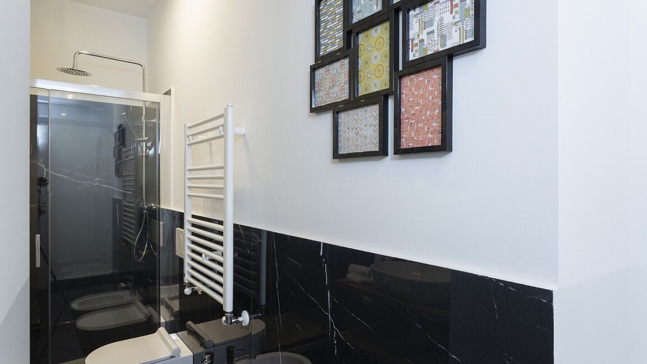 Photo of Bathroom in Genoa Historical Centre