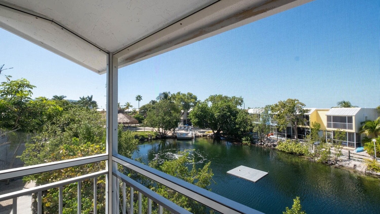 Photo of Others in Rock Harbor