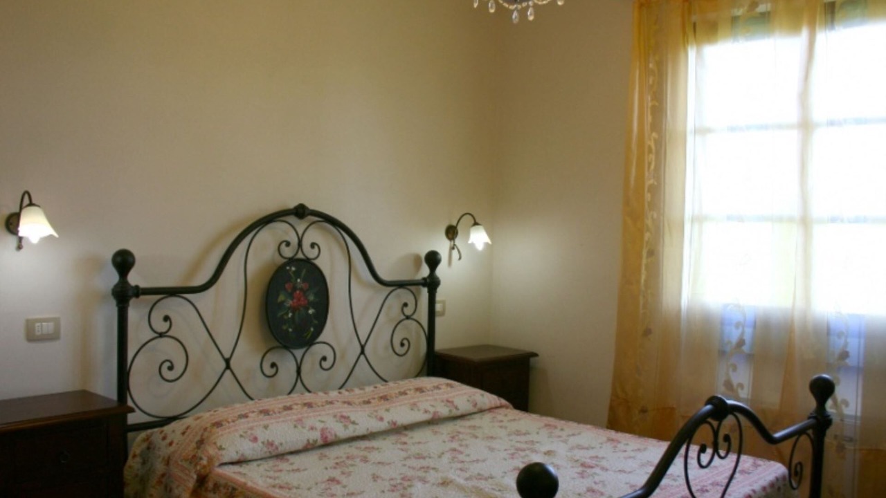 Photo of Bedroom in Cortona