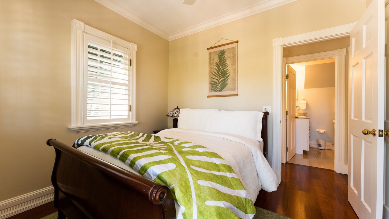 Photo of Bedroom in Truman Annex