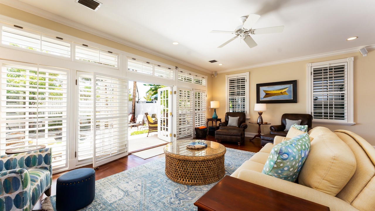Photo of Livingroom in Truman Annex