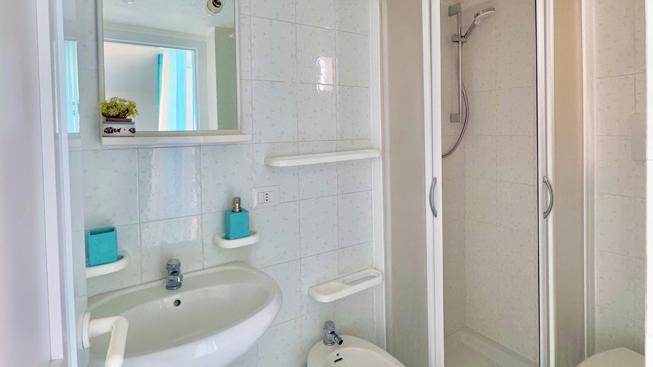 Photo of Bathroom in Le Forna
