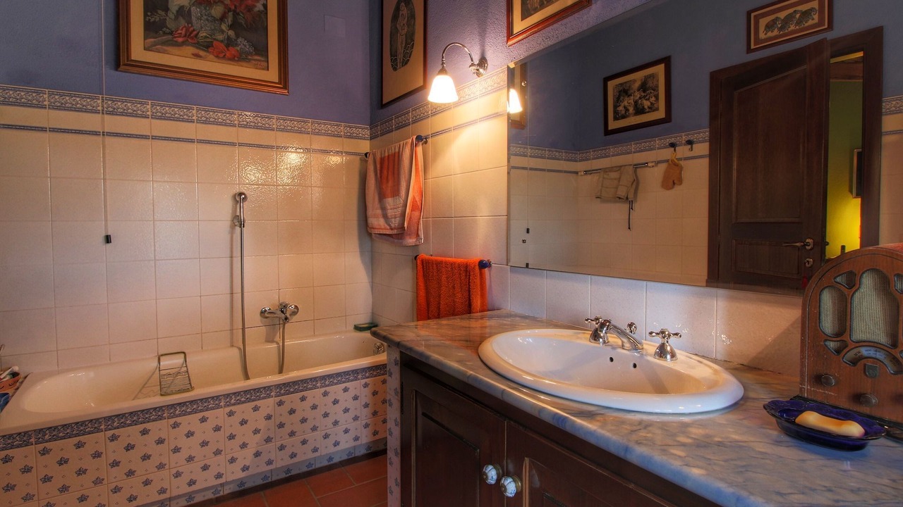 Photo of Bathroom in Ficulle