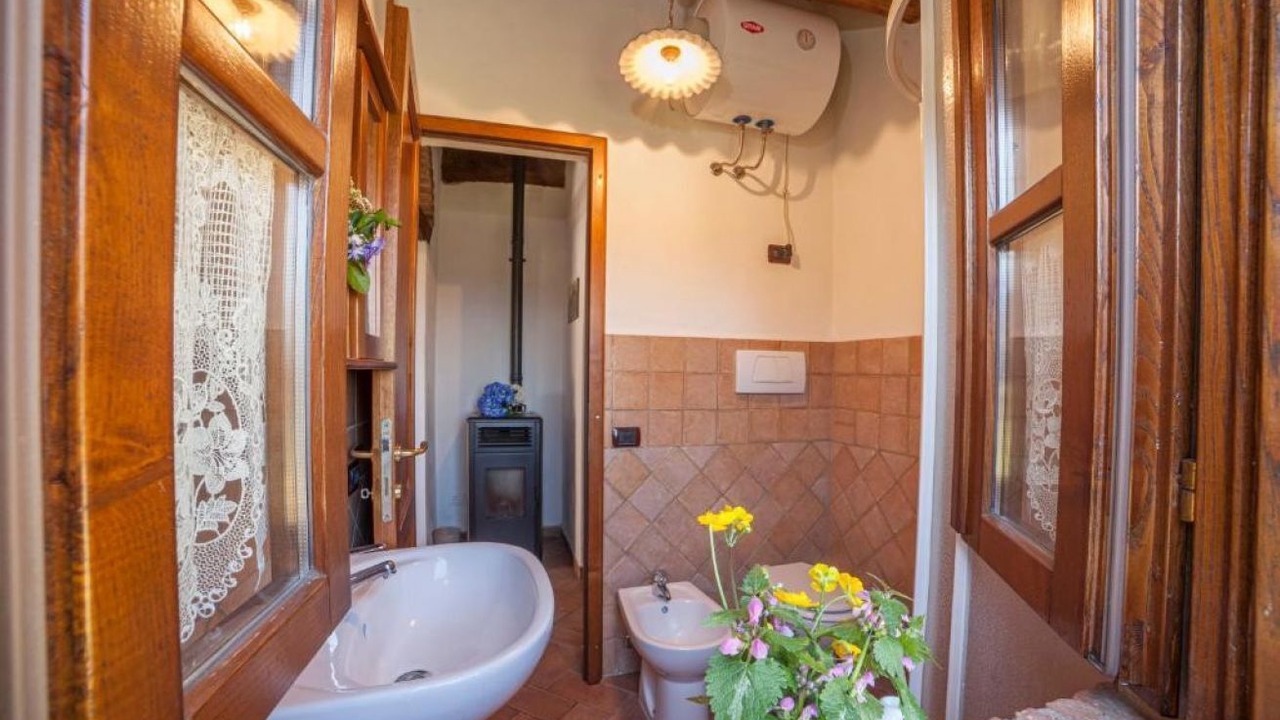 Photo of Bathroom in Sassetta