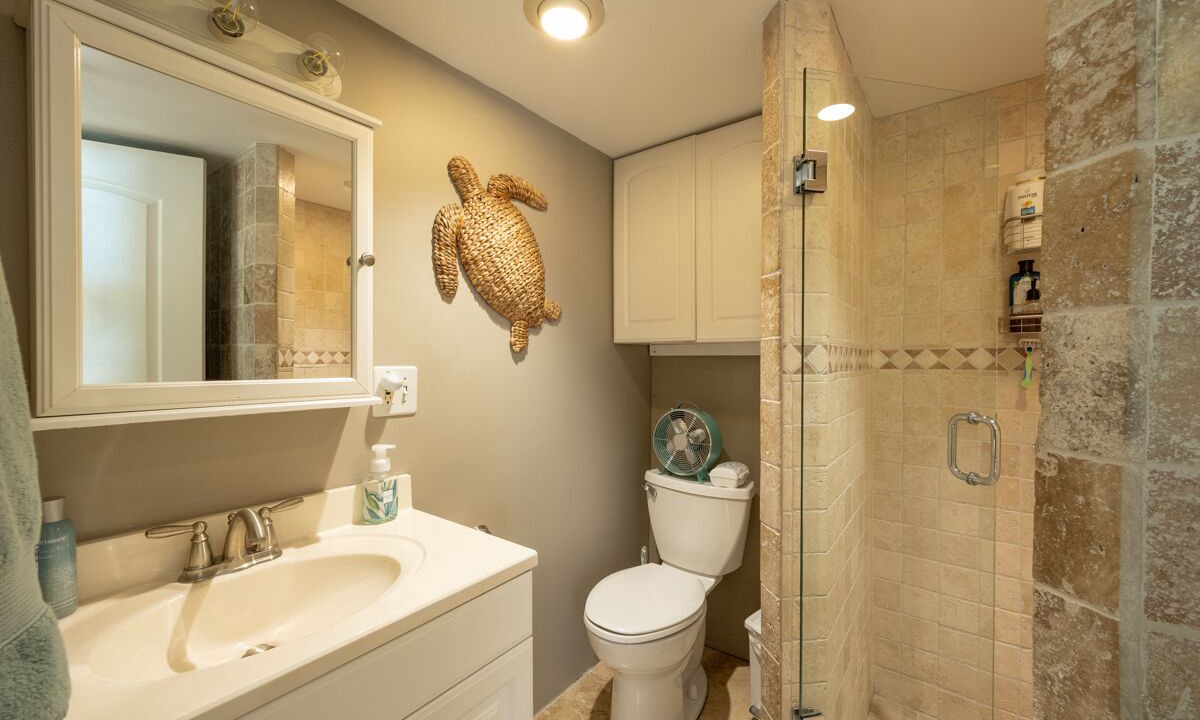 Photo of Bathroom in Midtown