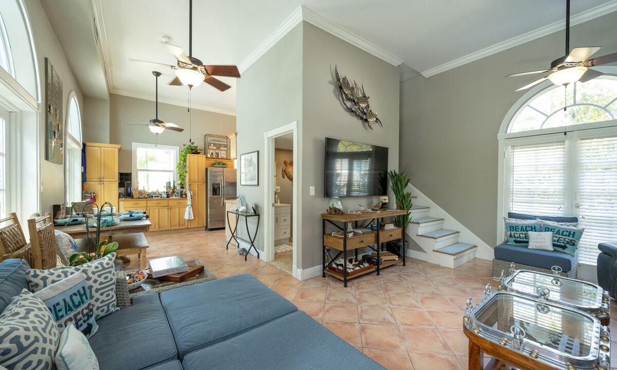 Photo of Livingroom in Midtown