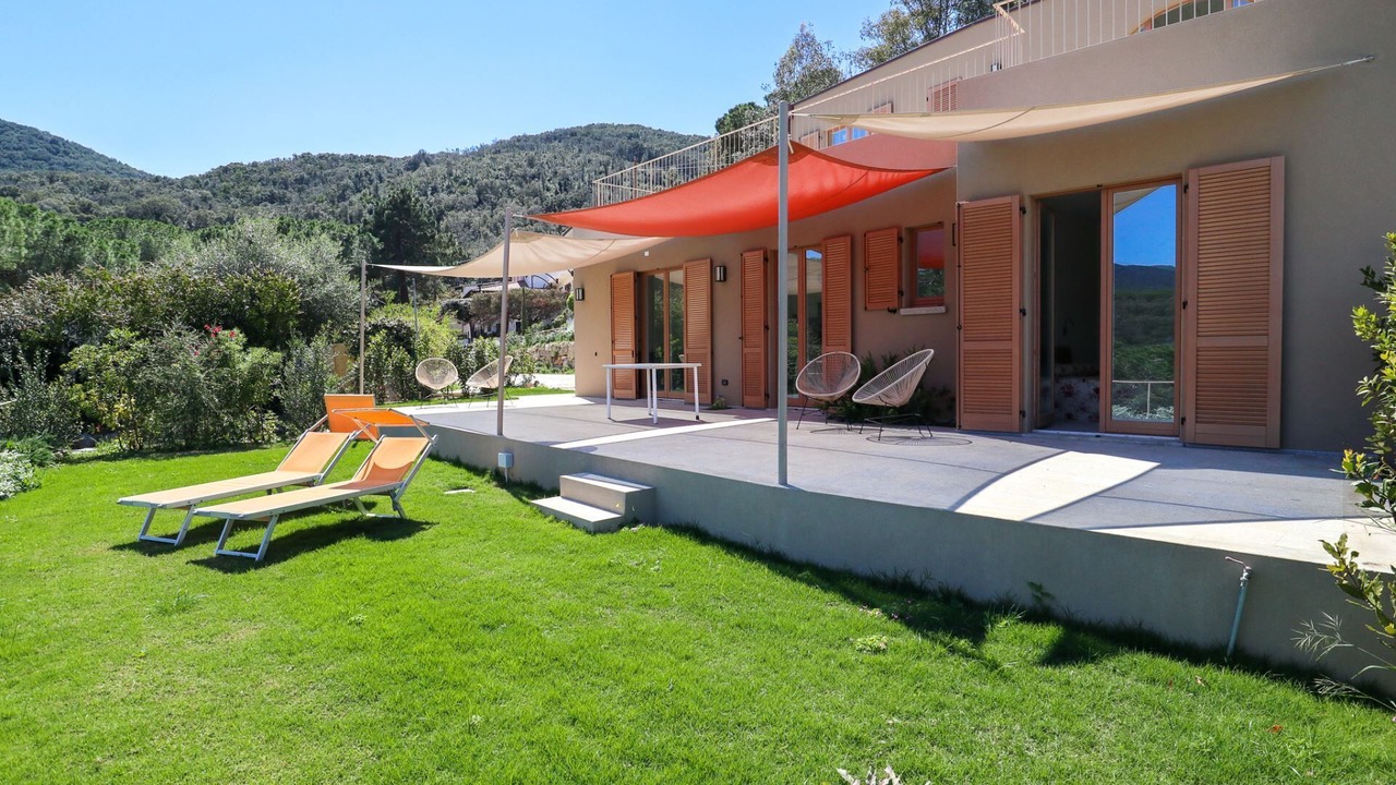 Photo of Patio Balcony in Procchio