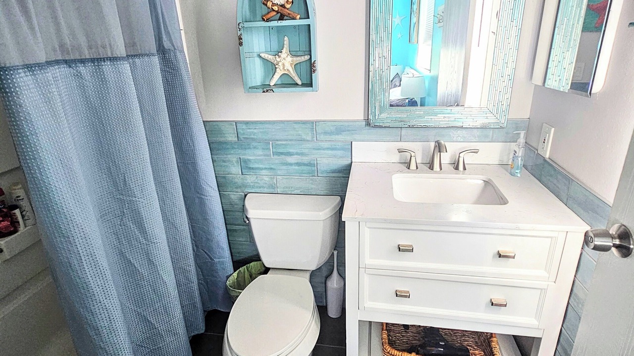 Photo of Bathroom in Cudjoe Key