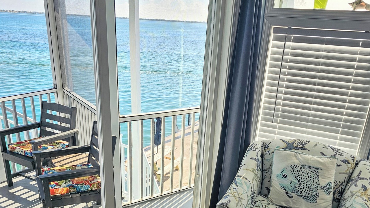 Photo of Livingroom in Cudjoe Key