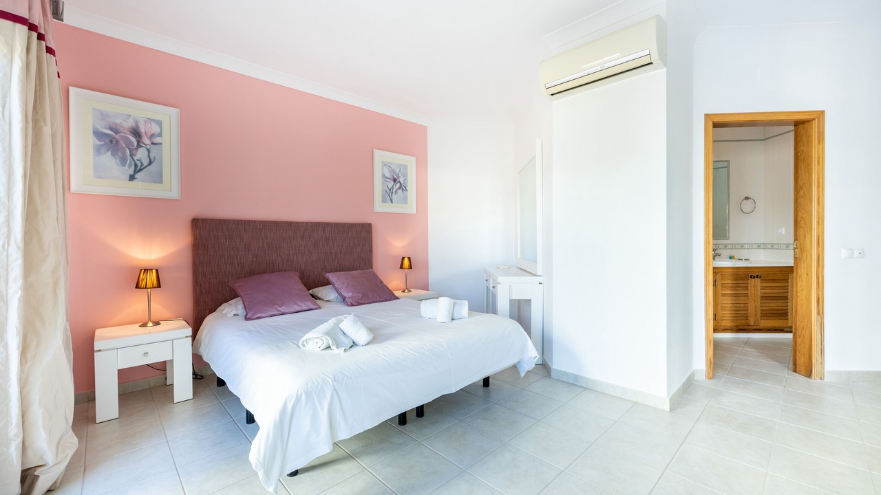 Photo of Bedroom in Budens