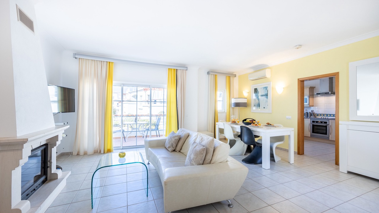 Photo of Livingroom in Budens