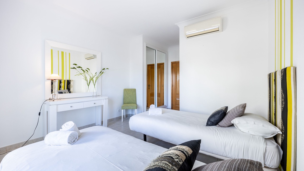 Photo of Bedroom in Budens