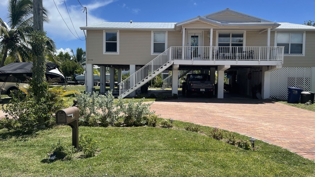Photo of Outdoor in Breezeswept Beach Estates