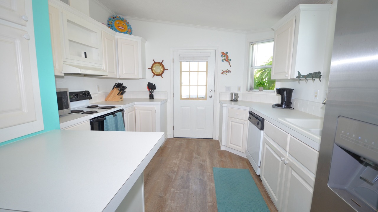Photo of Kitchen in Cudjoe Key