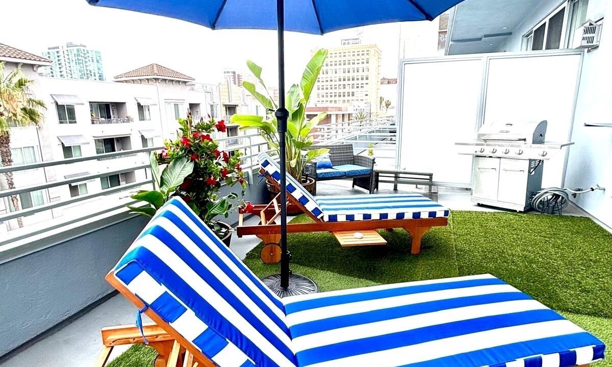 Photo of Patio Balcony in Downtown Long Beach