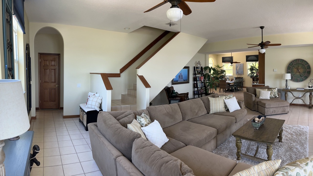 Photo of Livingroom in Summerland Key