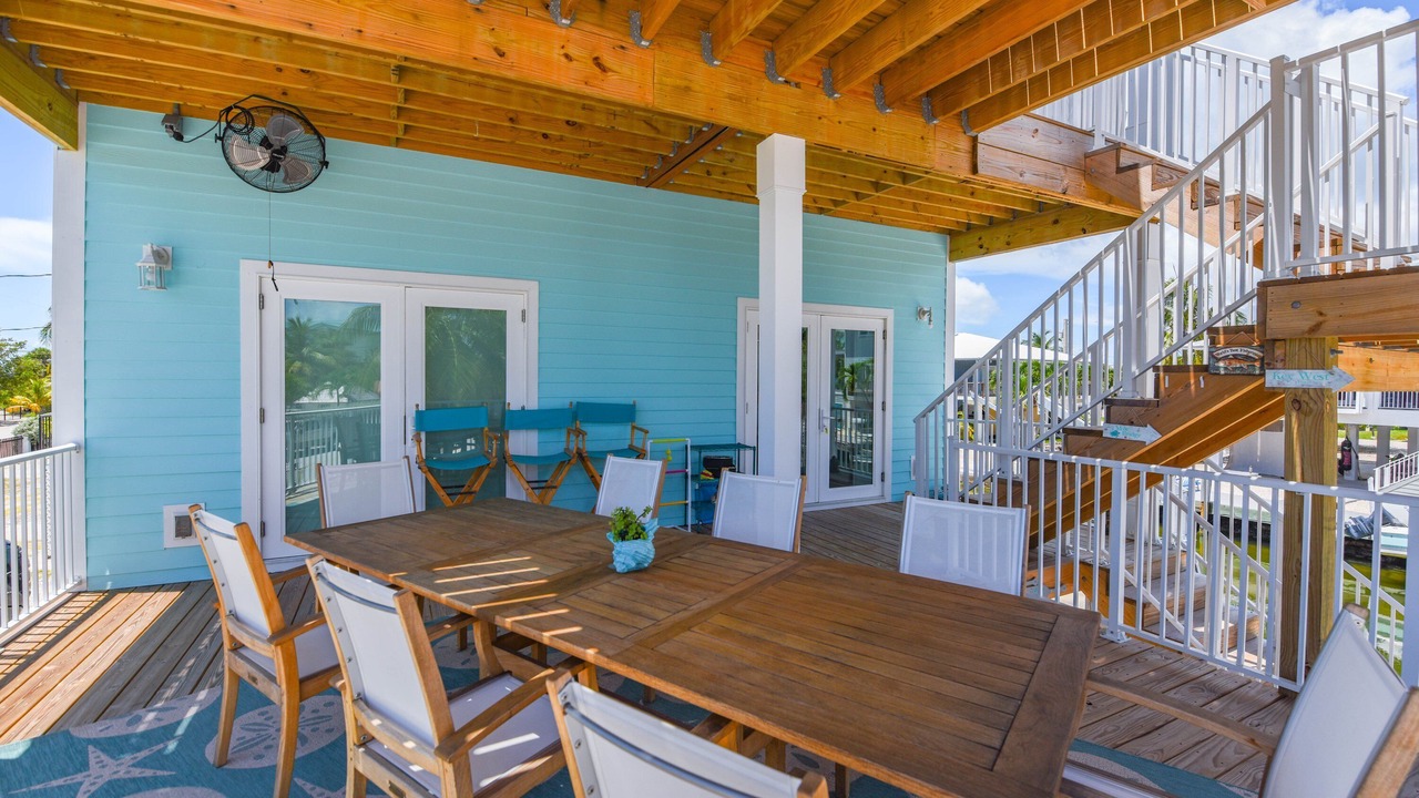 Photo of Outdoor in Breezeswept Beach Estates