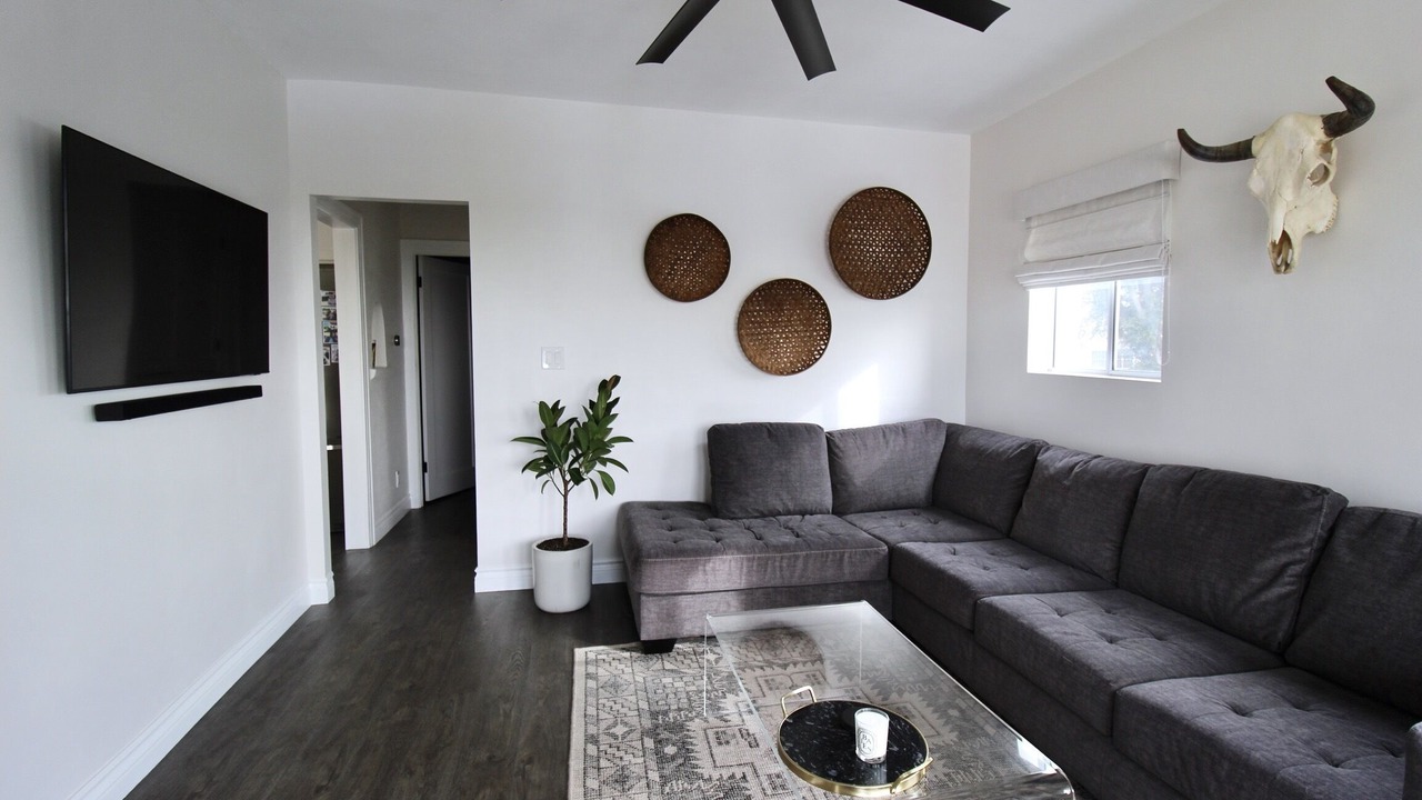 Photo of Livingroom in Los Angeles