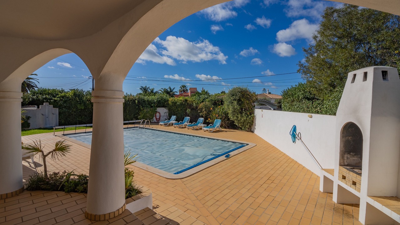 Photo of Outdoor in Luz