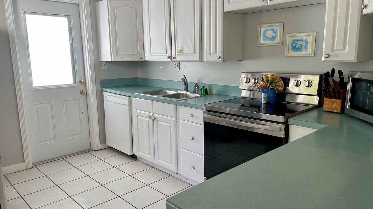 Photo of Kitchen in Cudjoe Key