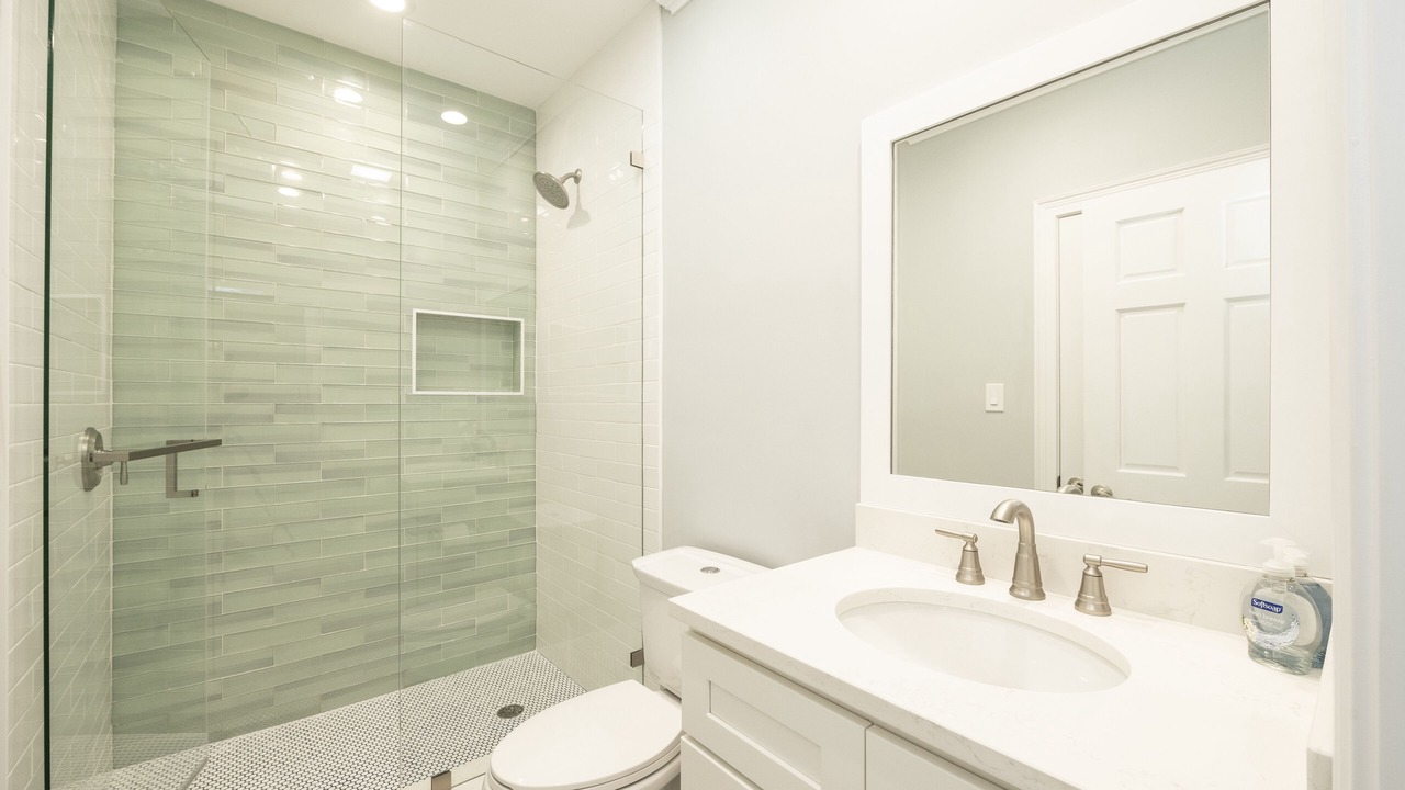 Photo of Bathroom in Little Torch Key