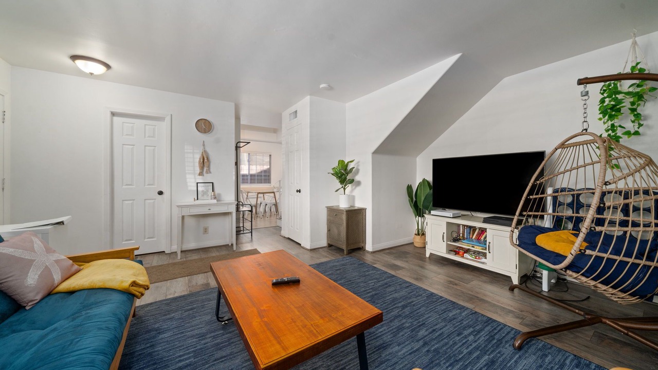 Photo of Livingroom in Sutter