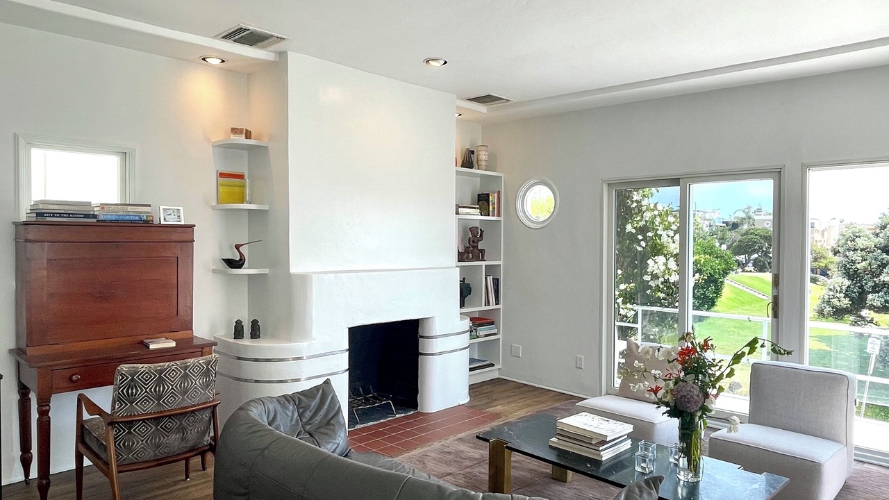 Photo of Livingroom in Sand Section
