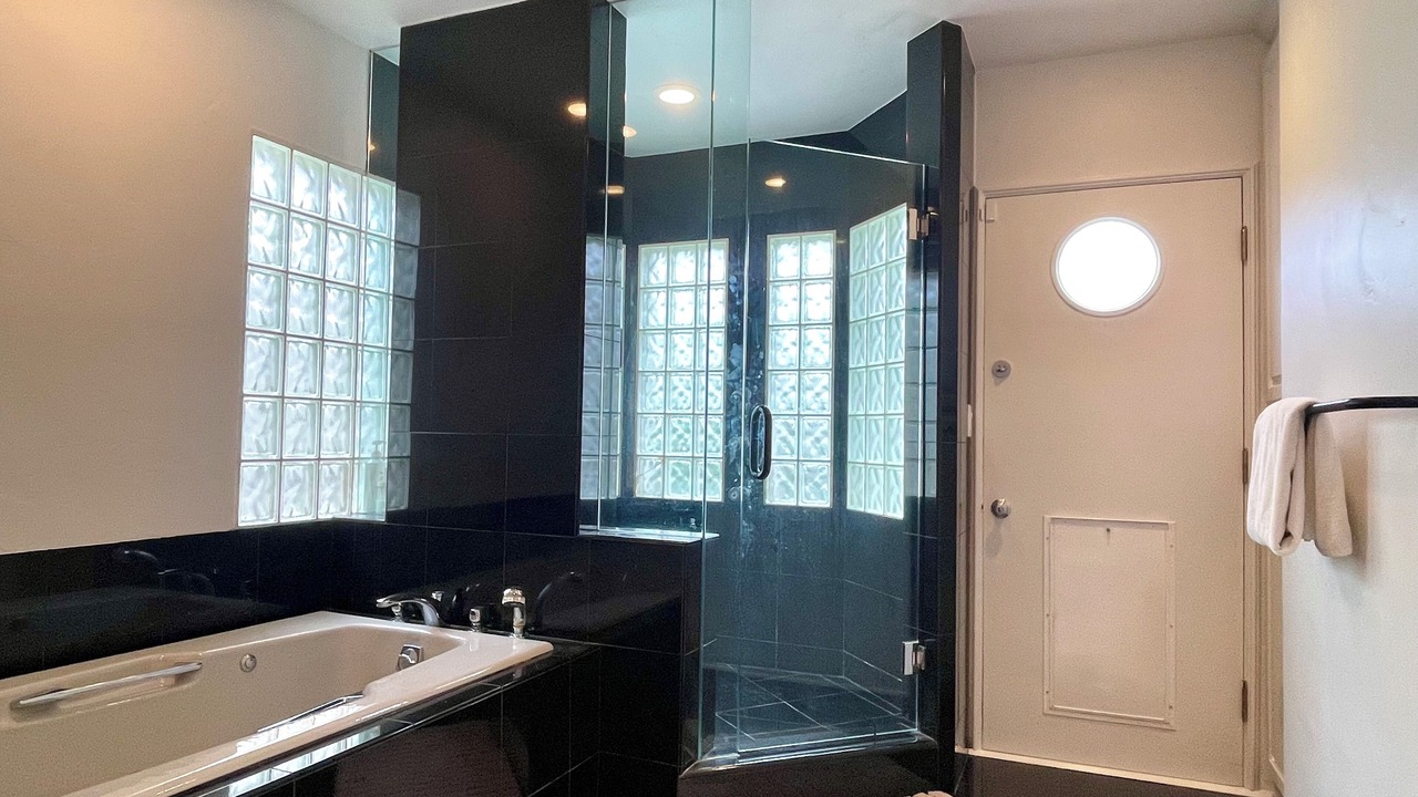 Photo of Bathroom in Sand Section