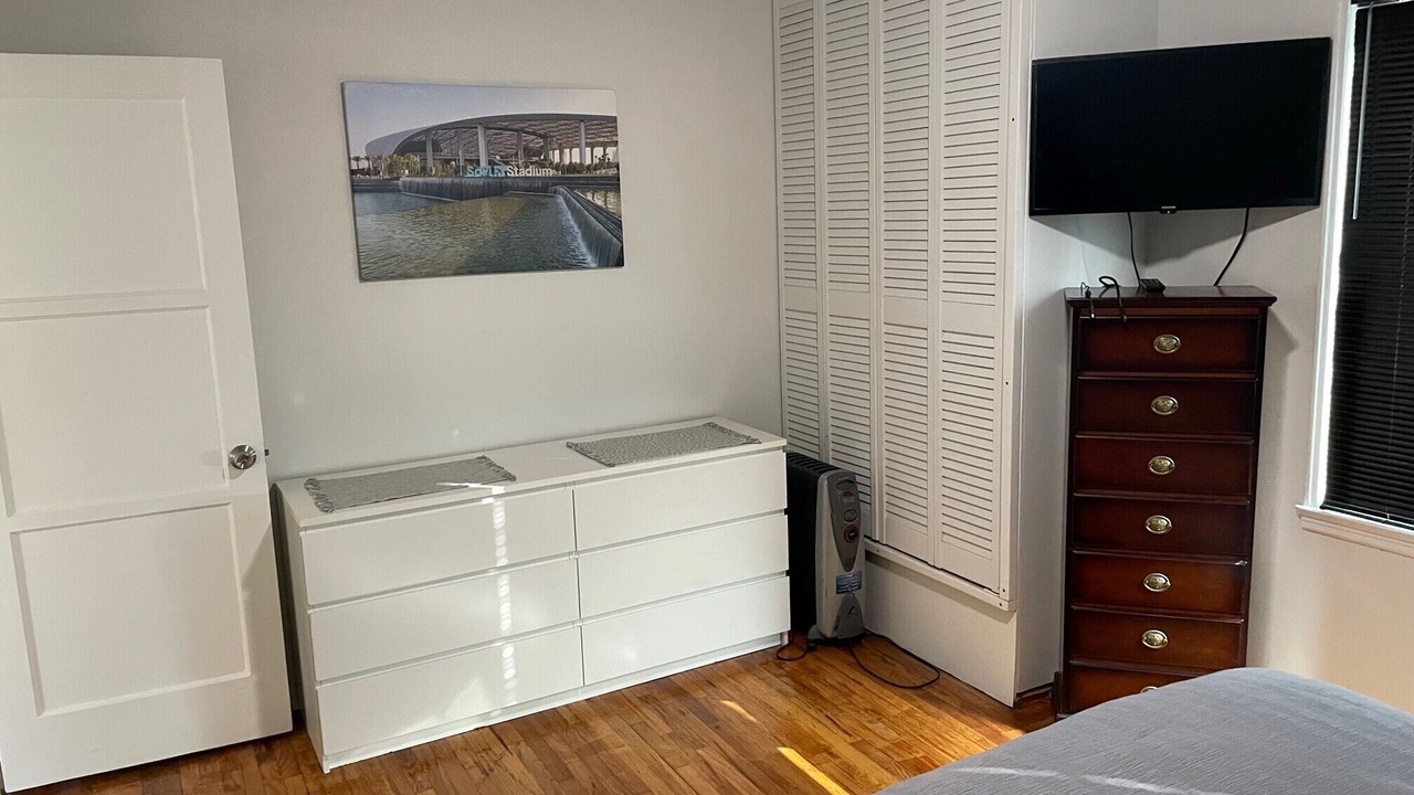 Photo of Bedroom in Del Aire