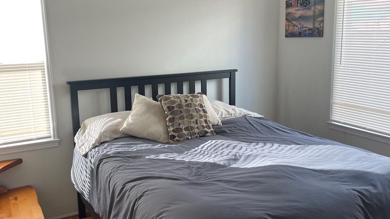 Photo of Bedroom in Del Aire