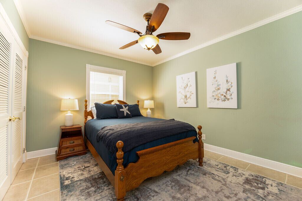 Photo of Bedroom in Midtown
