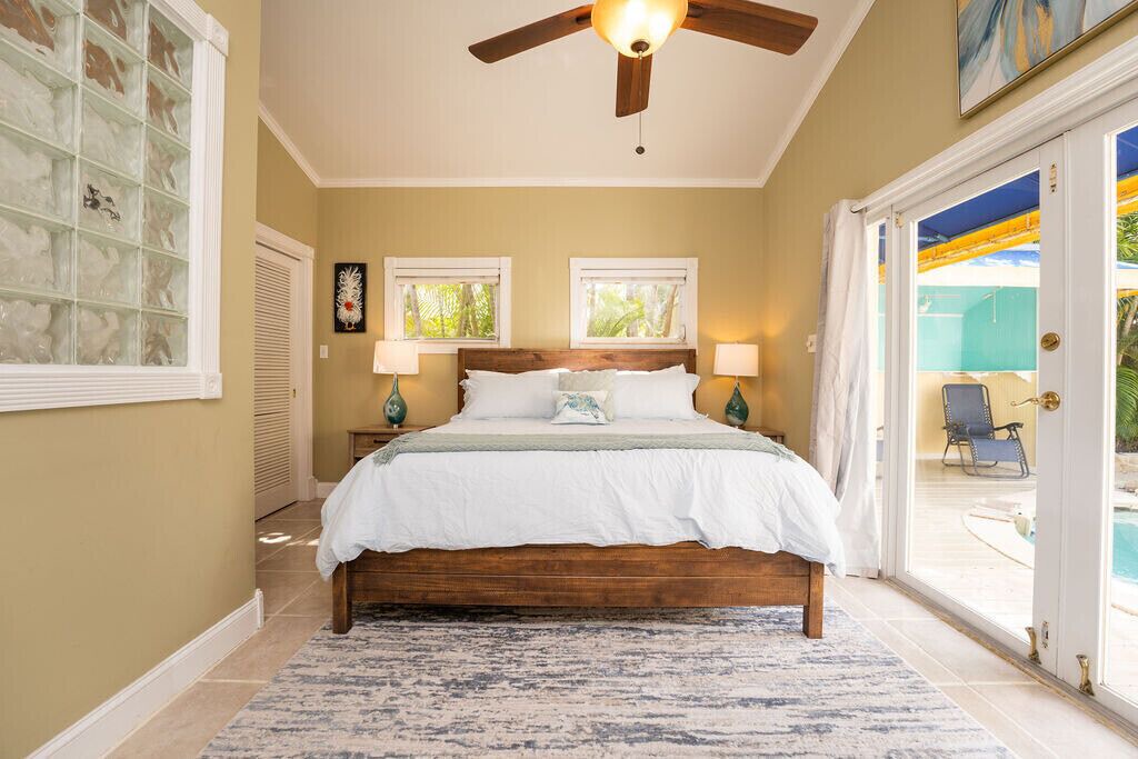 Photo of Bedroom in Midtown