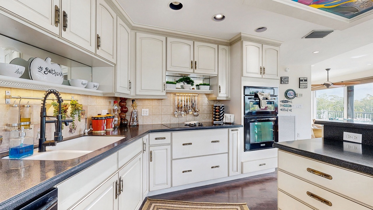 Photo of Kitchen in Twin Lakes