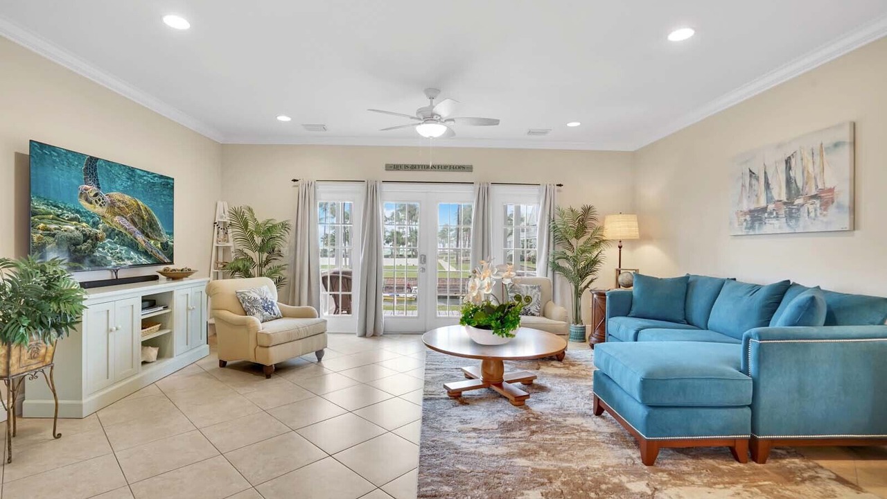 Photo of Livingroom in Marathon
